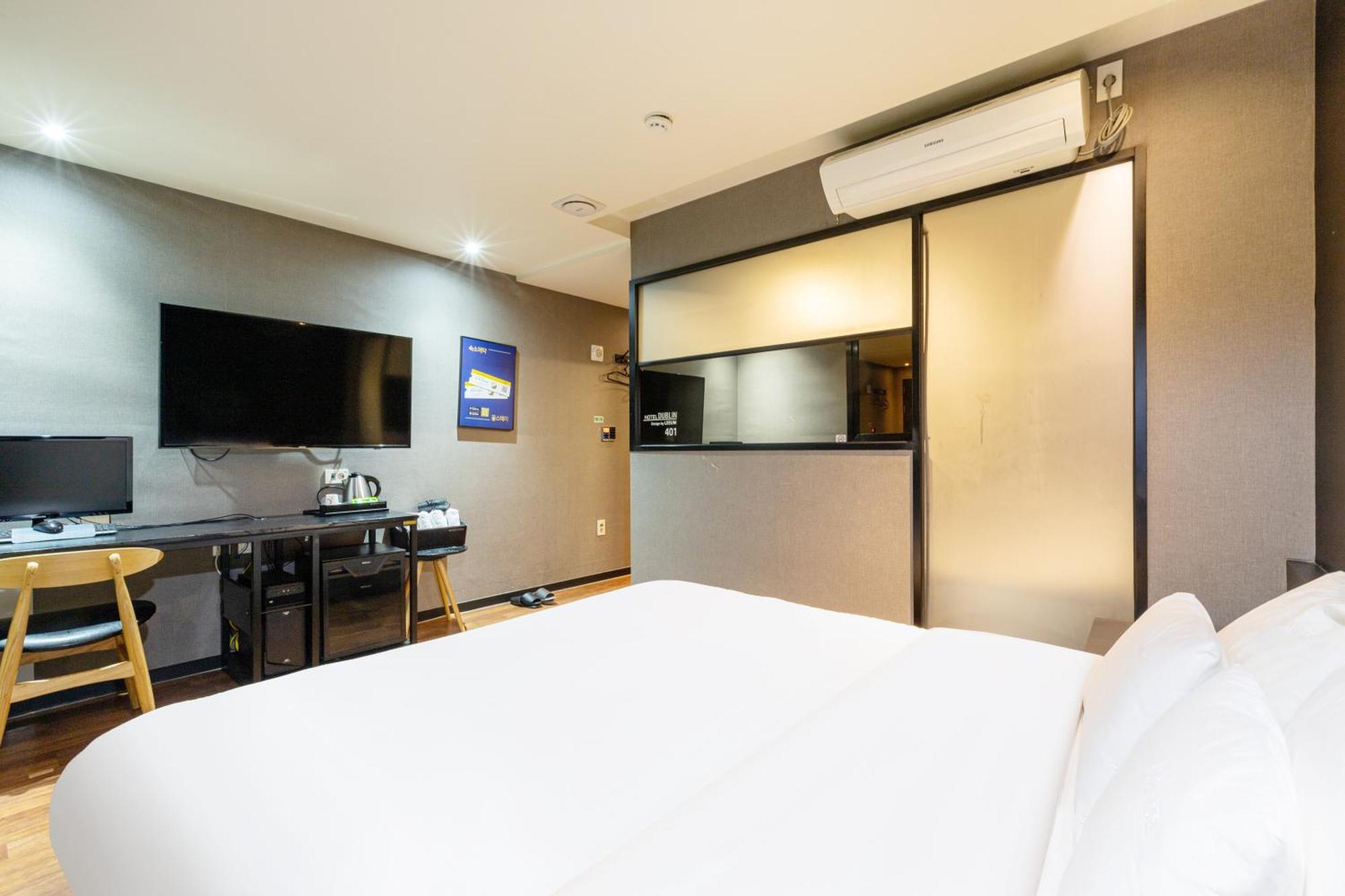 Dublin Hotel Пусан Екстериор снимка